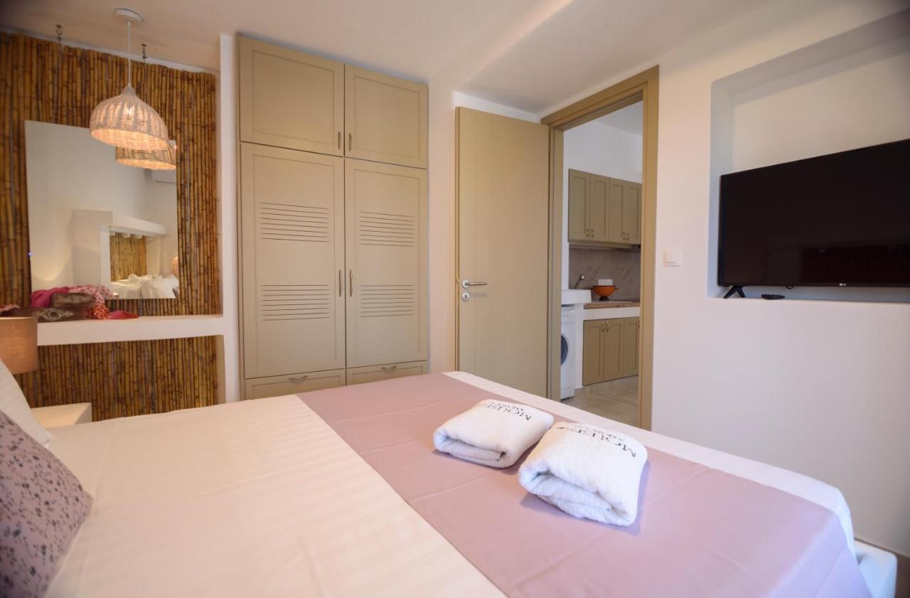 Muses Apartment Aegiali Bagian luar foto