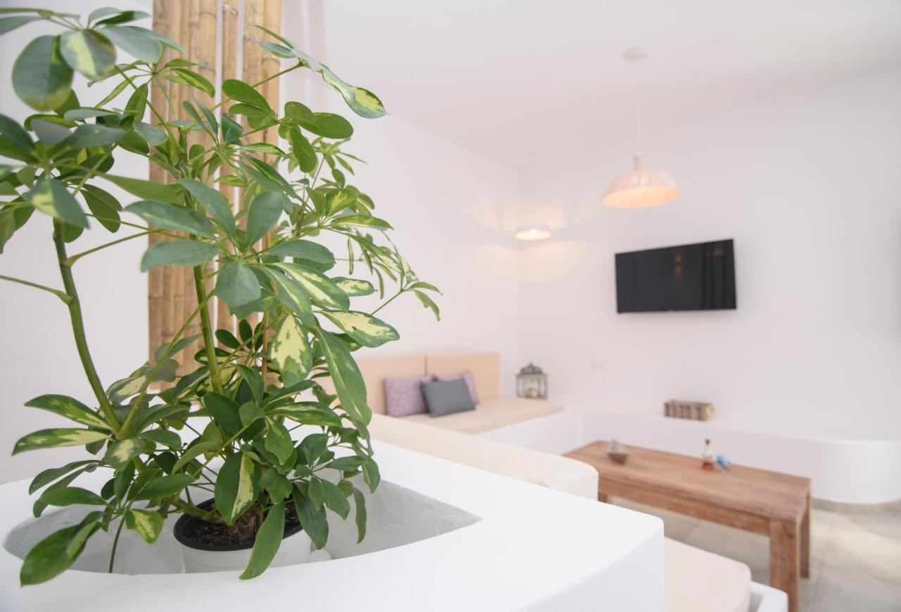 Muses Apartment Aegiali Bagian luar foto
