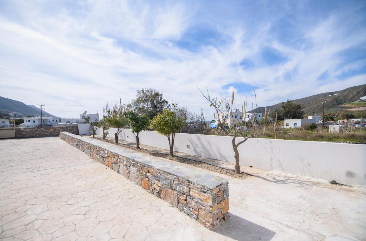 Muses Apartment Aegiali Bagian luar foto